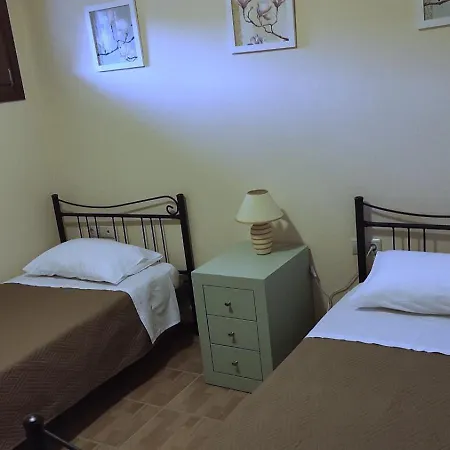 Tatil Evi Ktima Athonas